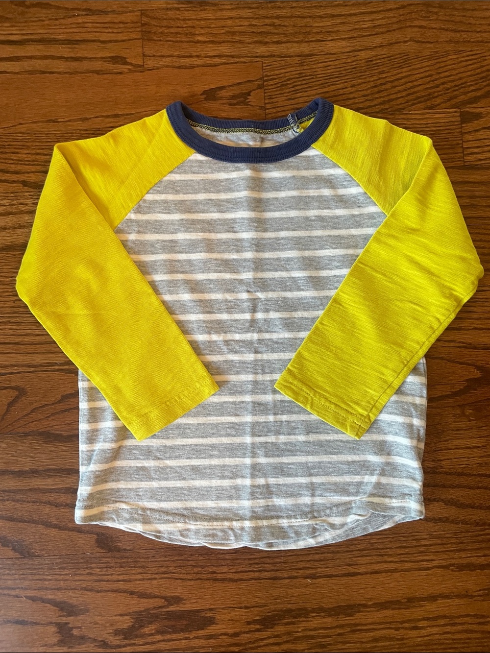 Mini Boden Yellow-Sleeve Raglan Tee with Gray Stripe Body